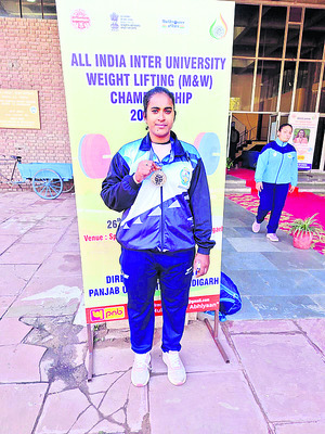 సంతృప్తికరమైన వైద్య సేవలు అందించాలి : కలెక్టర్‌ 2