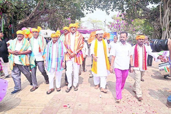 వెల్లివిరిసిన ఆధ్యాత్మికత1