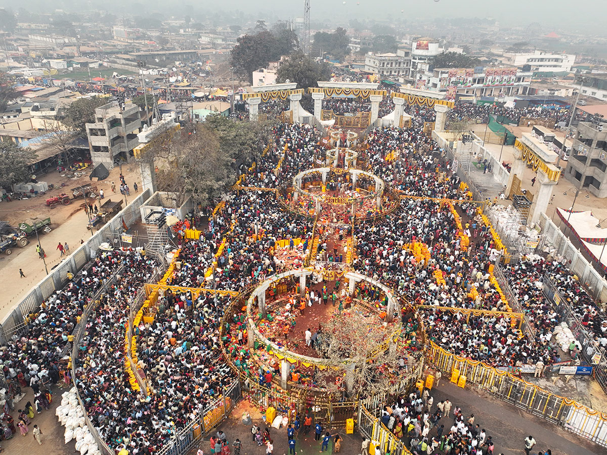 Devotional : Medaram Sammakka Saralamma jatara 2026 Photos1
