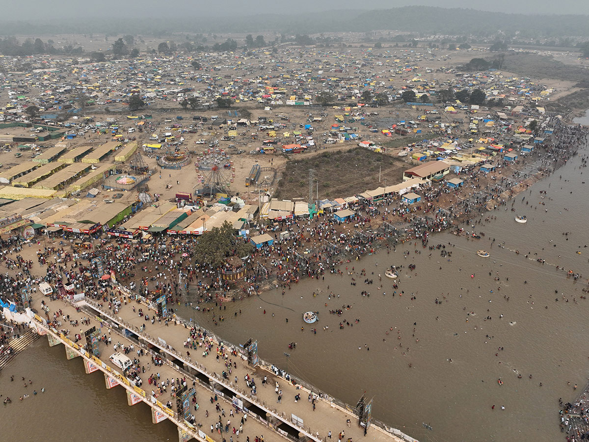 Devotional : Medaram Sammakka Saralamma jatara 2026 Photos14