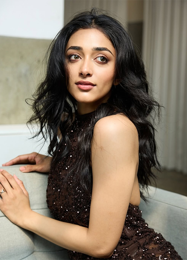 Tollywood Actress Preity Mukhundhan HD Photos11