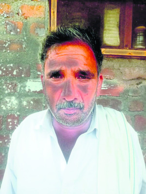 రూ.లక్షలు వెచ్చించి.. ఇసుక మేటలు తొలగించి.. 3