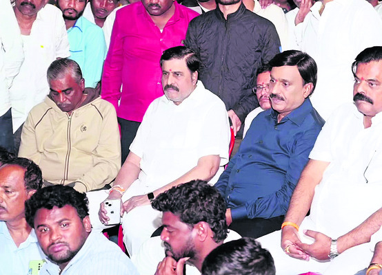 కాల్పుల ఘటనలో ఇద్దరు గన్‌మెన్ల అరెస్ట్‌ 2