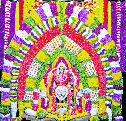 వైభవం.. బనశంకరీ దేవి రథోత్సవం 1