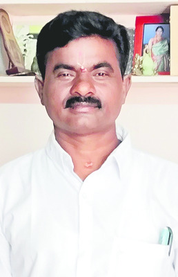 మేకప్‌.. బోధనకు పేకప్‌! 1