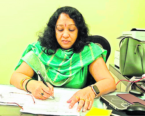 పొల్యూషన్‌ శాఖ  ఈఈగా సూర్యకళ2