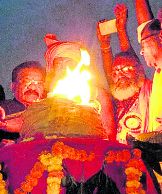 దేదీప్యమానం హనుమత్‌ ధర్మ జ్యోతి 1