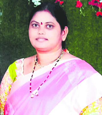 మనస్తాపంతో గోదావరిలో దూకేసిన తల్లి1