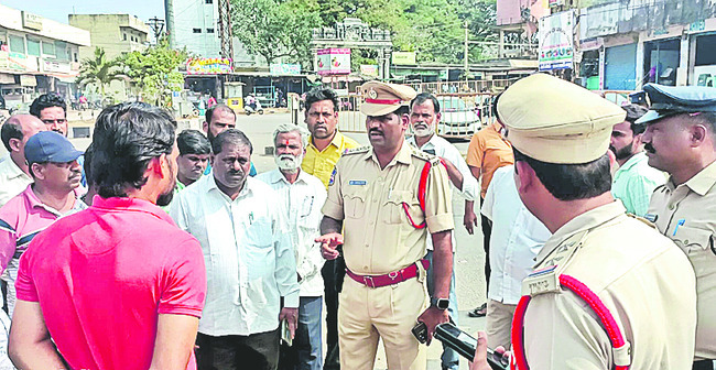 ఆర్టీసీ బస్సు టైర్‌ బ్లాస్ట్‌ 1