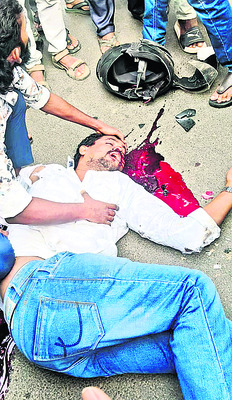 రోడ్డు ప్రమాదంలో యువకుడి మృతి1