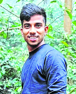 రోడ్డు ప్రమాదంలో యువకుడి మృతి2