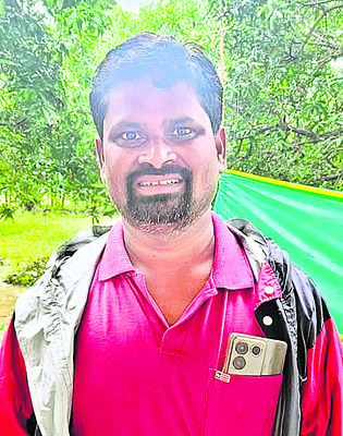 ● పట్టణాల్లోని రేషన్‌ లబ్ధిదారులకే  గోధుమపిండి పంపిణీ ●3