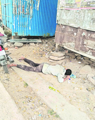 మత్తులో చిత్తు 1