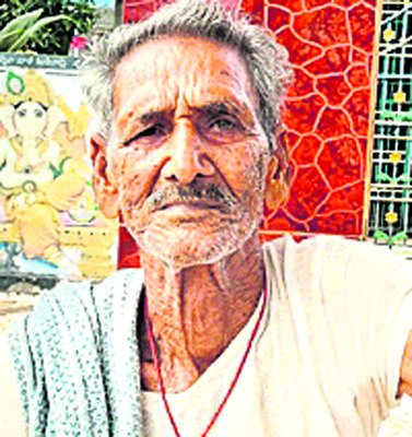 సాయం అందించాలి 
1