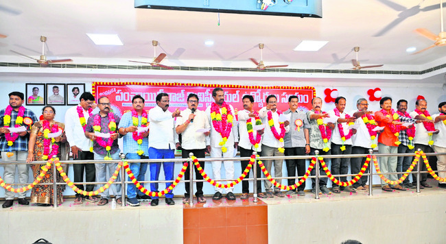 రామేశ్వరుడిని దర్శించుకున్న హైకోర్టు న్యాయమూర్తి 3