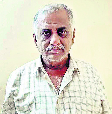 బడులపై ఇన్‌చార్జుల పెత్తనం 1