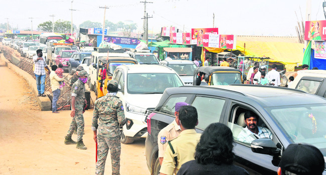 ఇప్పుడే ఇలా.. మహా జాతరకెలా?1