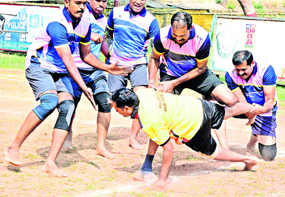 ఉల్లాసంగా.. ఉత్సాహంగా... 3