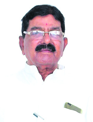 రిటైర్డ్‌ ప్రొఫెసర్‌  ఎంఎన్‌ రెడ్డికి నివాళి
1