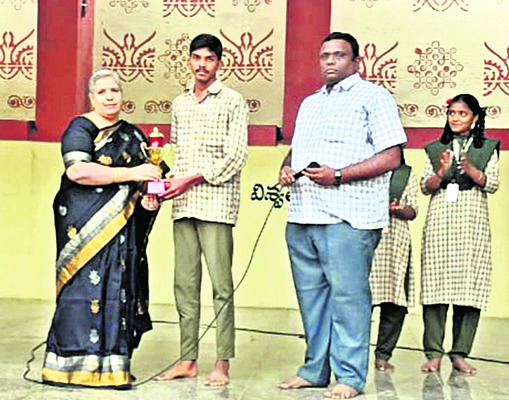 ఎస్పీ కార్యాలయం పరిశీలన 1