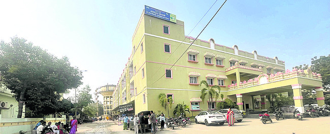 అన్నింటికీ భీమేశ్వర సదన్‌1