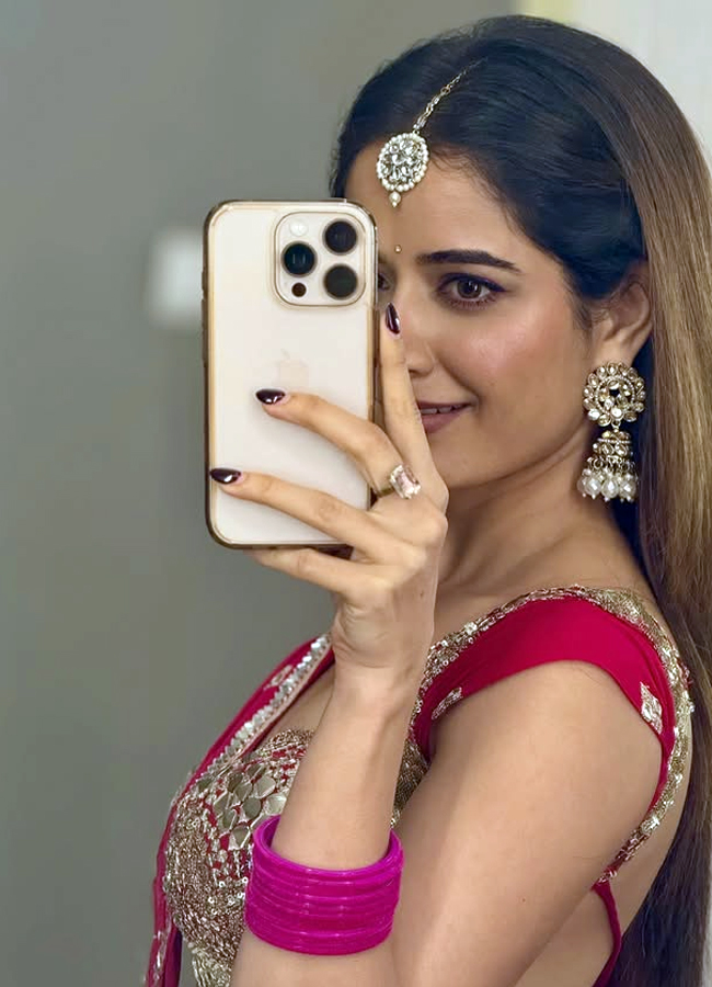 ashika ranganath new movie song reharsals goes to viral photos2