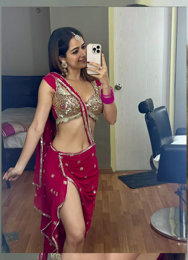 ashika ranganath new movie song reharsals goes to viral photos15