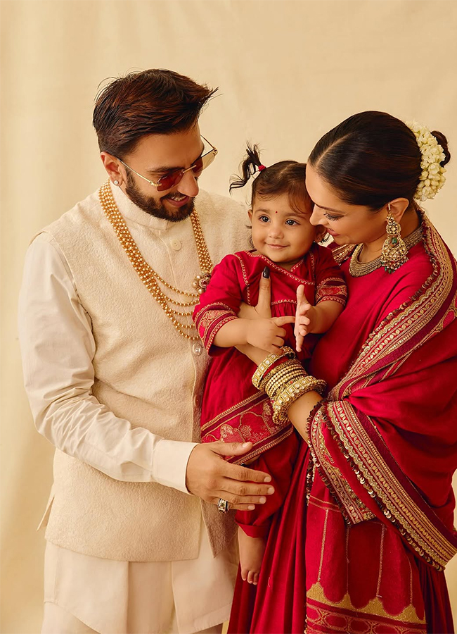 Bollywood Actress Deepika Padukone Birthday Special Photos5