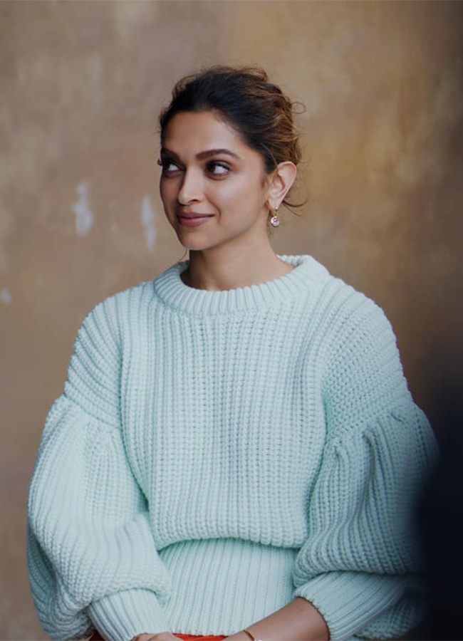 Bollywood Actress Deepika Padukone Birthday Special Photos7