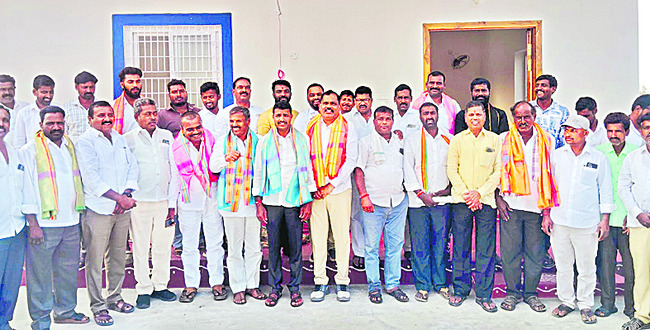 లిమ్కా బుక్‌లోకి అన్నదమ్ముల ‘కిక్స్‌’1