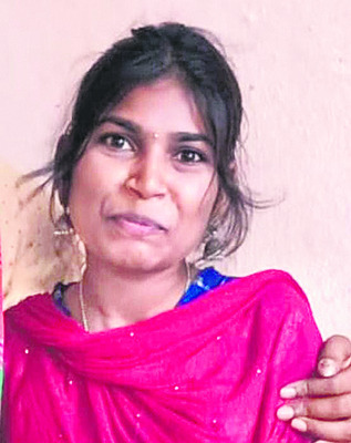 రోడ్డు ప్రమాదంలో వ్యక్తి మృతి1