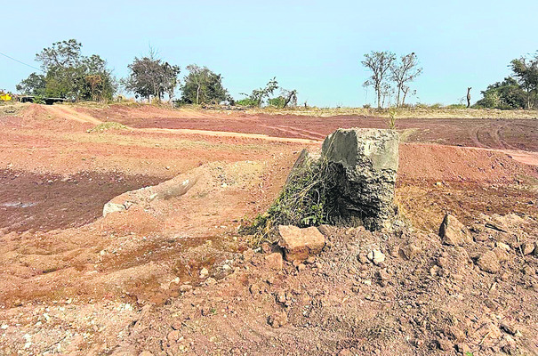 చెక్‌డ్యాంకు చెర1