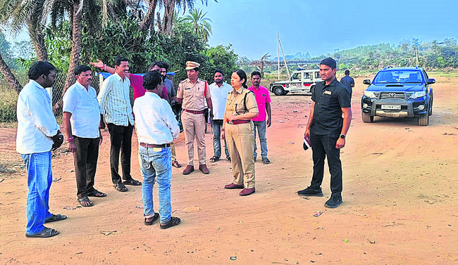 విధి నిర్వహణలో అప్రమత్తంగా ఉండాలి1