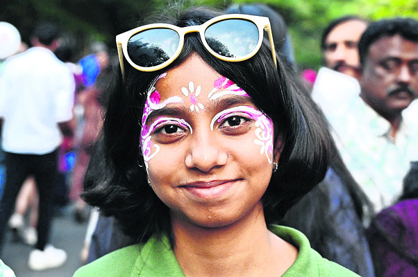 మనసంతా చిత్రసంతె4