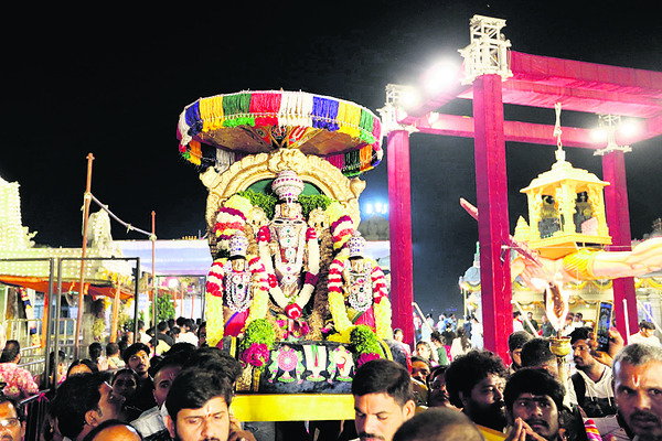 టెండర్లు వాయిదా  1