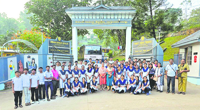 తుదిపోరు అర్హత దిశగా గుజరాత్‌, కేరళ 1