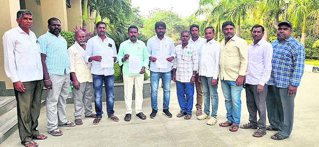 ప్రజావాణికి సమస్యల వెల్లువ3