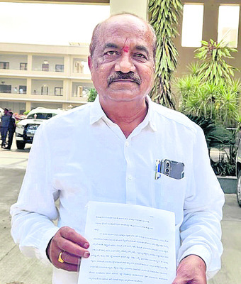 ప్రజావాణికి సమస్యల వెల్లువ5