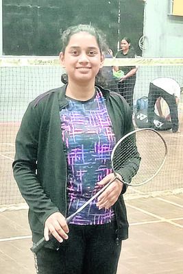 కేయూ బ్యాడ్మింటన్‌   కెప్టెన్‌గా మిమ్స్‌ విద్యార్థిని1