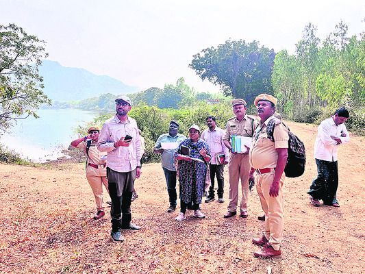 జాతీయ వాలీబాల్‌ టోర్నీకి ముగ్గురి ఎంపిక2