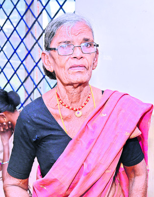 అక్రమ పట్టా రద్దు చేయాలి..
1