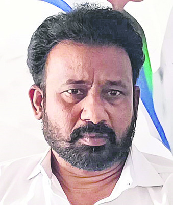 నెలరోజులుగా భారీ శబ్దాలు 
2