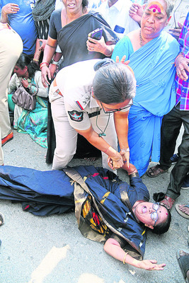 చీకటి ఒప్పందం..2