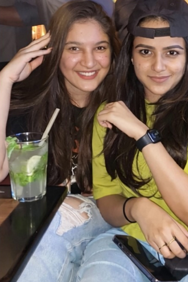 Actress Vaishnavi Chaitanya Cute Photos6