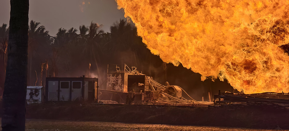 Blowout Fire Continues in Irusumanda Konaseema District Photos11