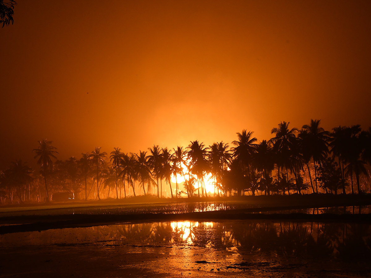 Blowout Fire Continues in Irusumanda Konaseema District Photos15