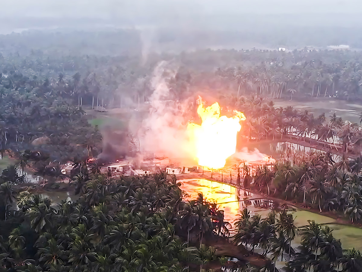 Blowout Fire Continues in Irusumanda Konaseema District Photos24