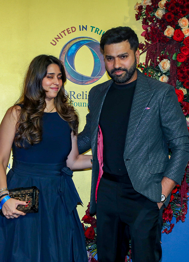 Reliance Foundation to honour the country national cricket teams13