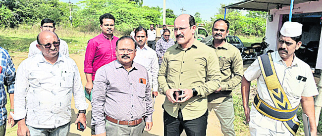 దివ్యాంగత్వం 40 శాతం లోపుంటే పింఛన్‌ కట్‌ 2