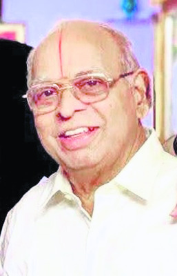 కార్మికుల కష్టాలు పట్టవా ?
1